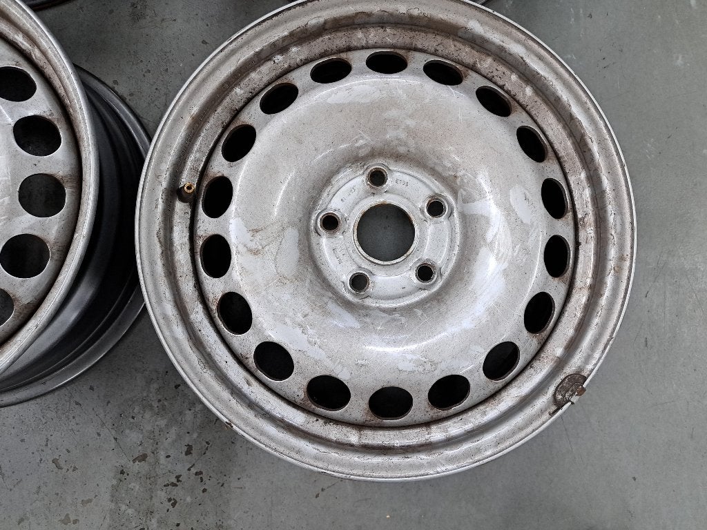 Reservewiel Volkswagen Tiguan / Sharan 16" Stalen velg, Ophalen of Verzenden, De Rie Automaterialen, Info@derieautomaterialen.nl