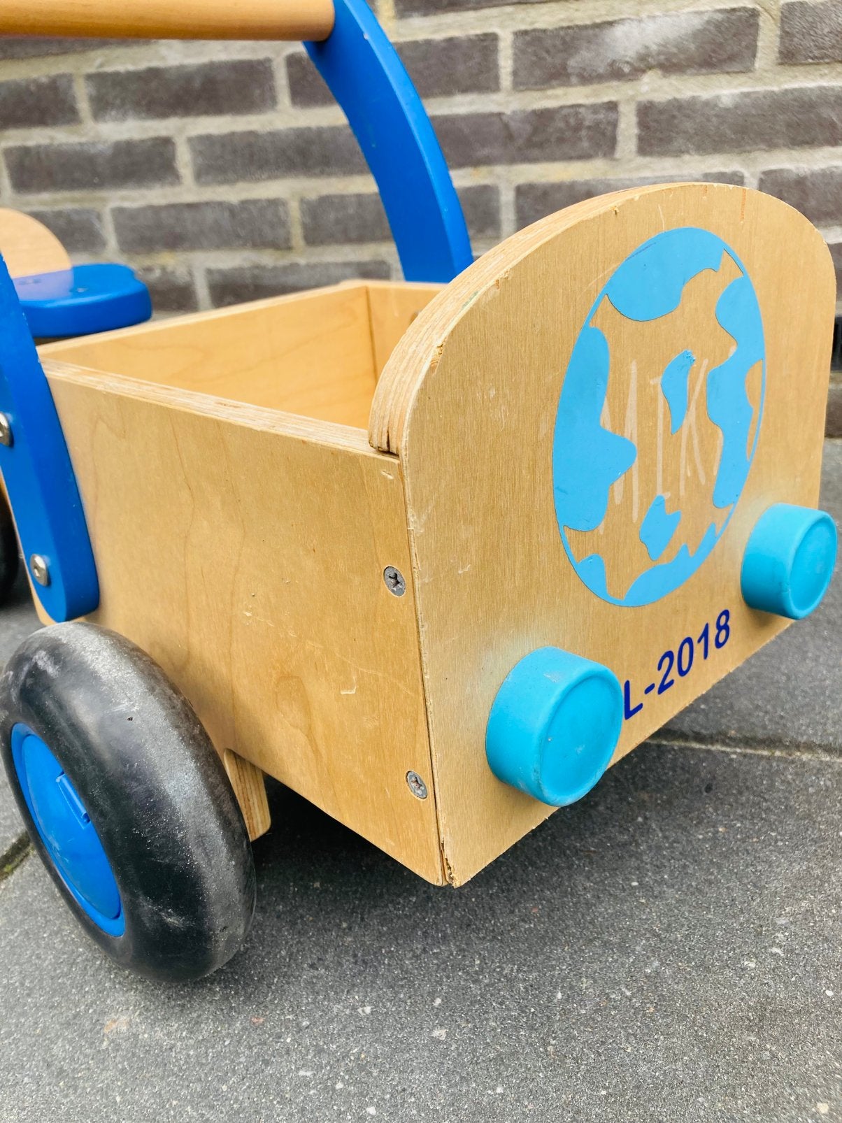 Foto 4 van Houten loopfiets / bakfiets
