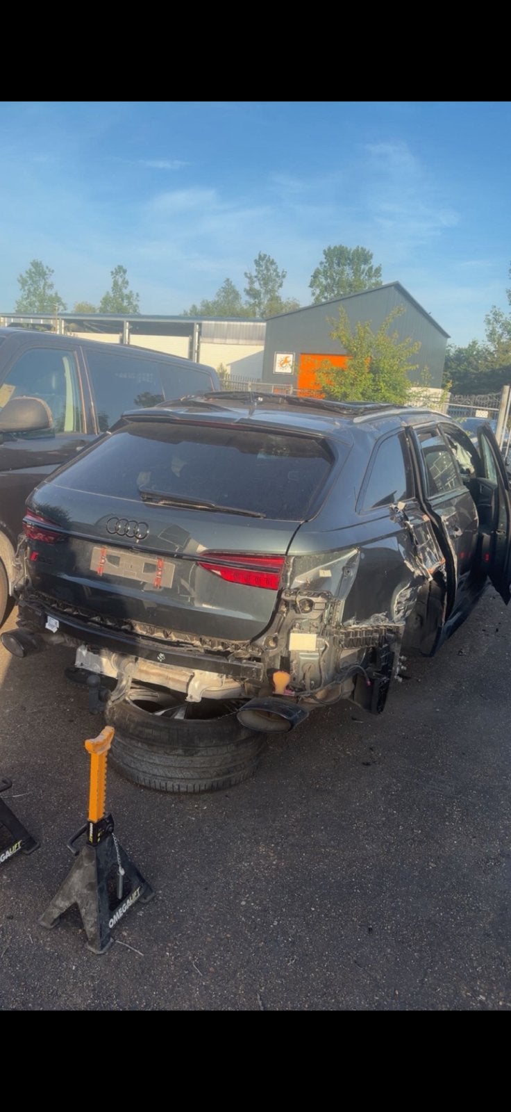 Audi rs6 2023 c8 8,148km in onderdelen, Ophalen, Gebruikt, Audi