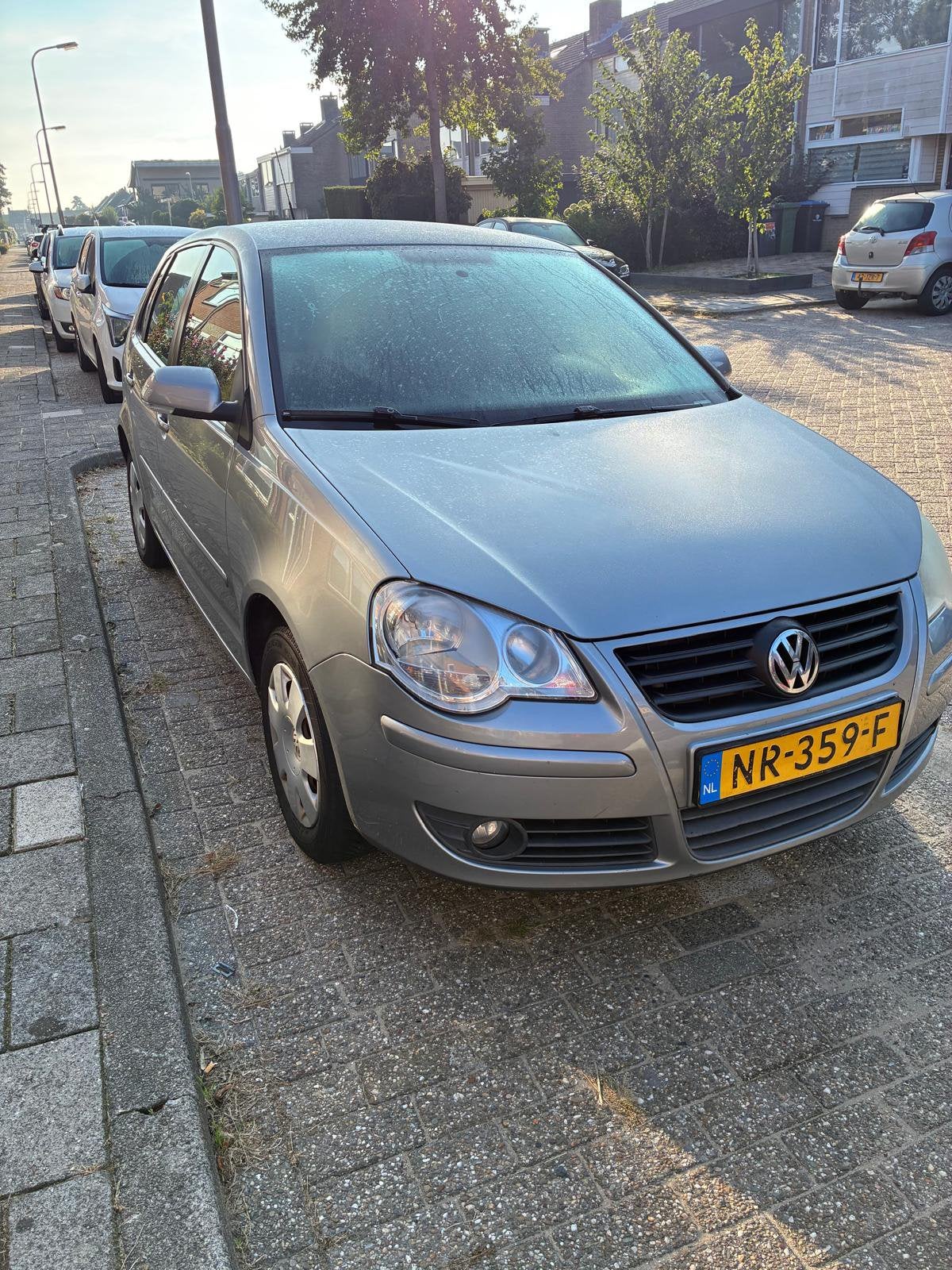 Volkswagen 2009 Grijs, Auto's, 40 €/maand, 989 kg, 1198 cc, Particulier