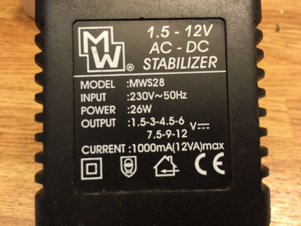 Gestabiliseerde Voeding AC-DC Stabilizer 1.5-12V 26W, Ophalen of Verzenden, Zo goed als nieuw, Overige typen