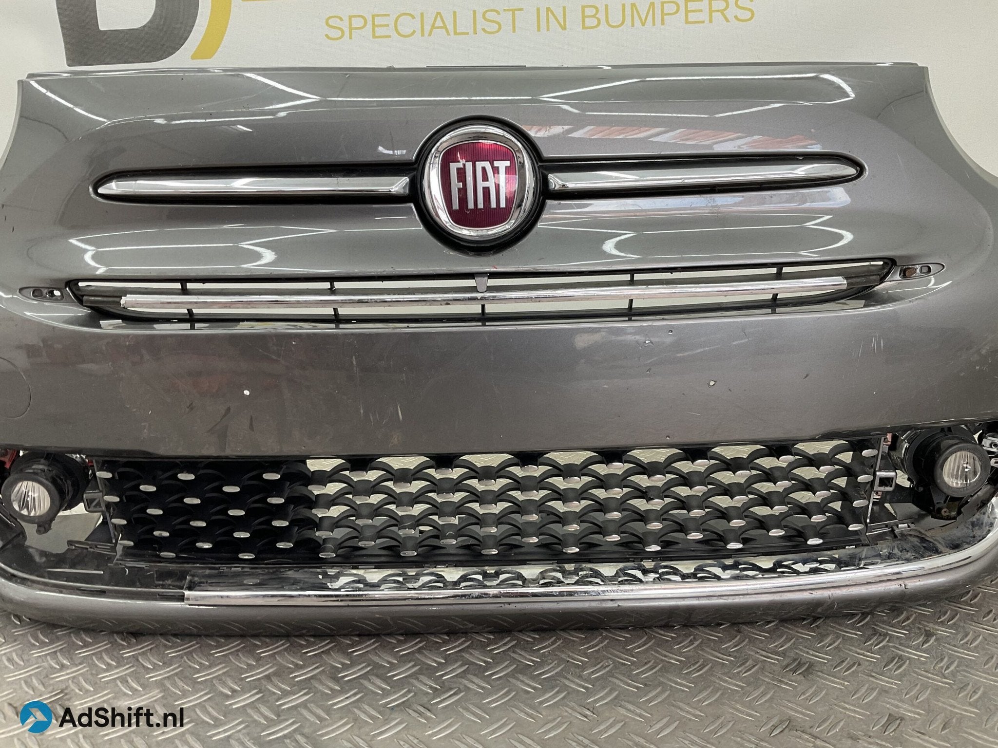 Bumper Fiat 500 Lounge Facelift 2016-2023 735619491 Voorbump, Bumper
