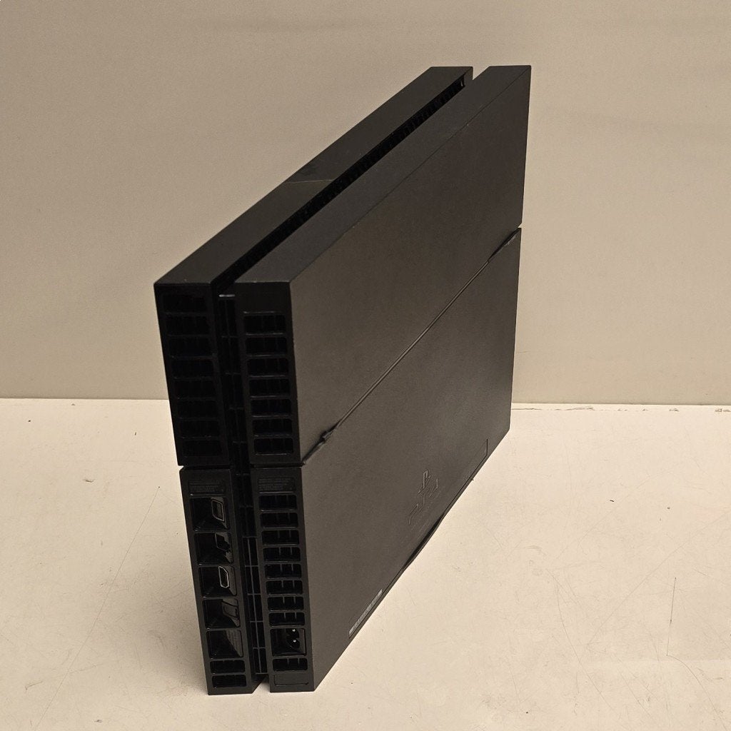 Sony Playstation 4 500GB | 512GB (838294), Spelcomputers en Games, Spelcomputers | Sony PlayStation 4, Sony Benelux, Info@naw.nl