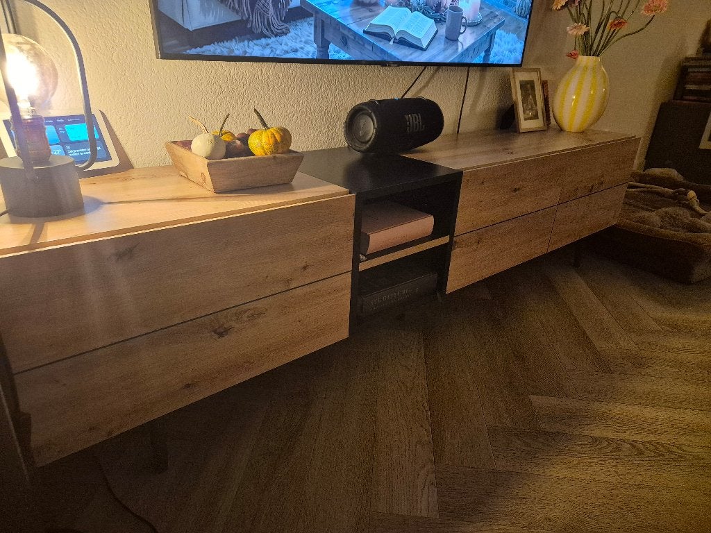 Foto 5 van TV-meubel hout