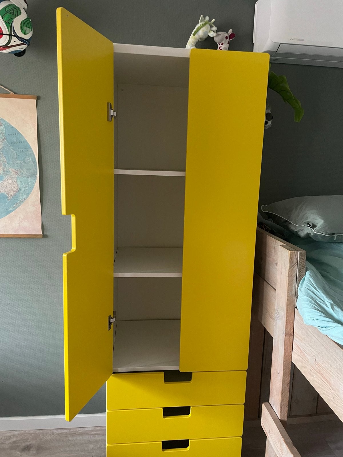 IKEA Kast Geel - 192x60x51 cm, Ophalen, Overige materialen, 50 tot 100 cm, Zo goed als nieuw