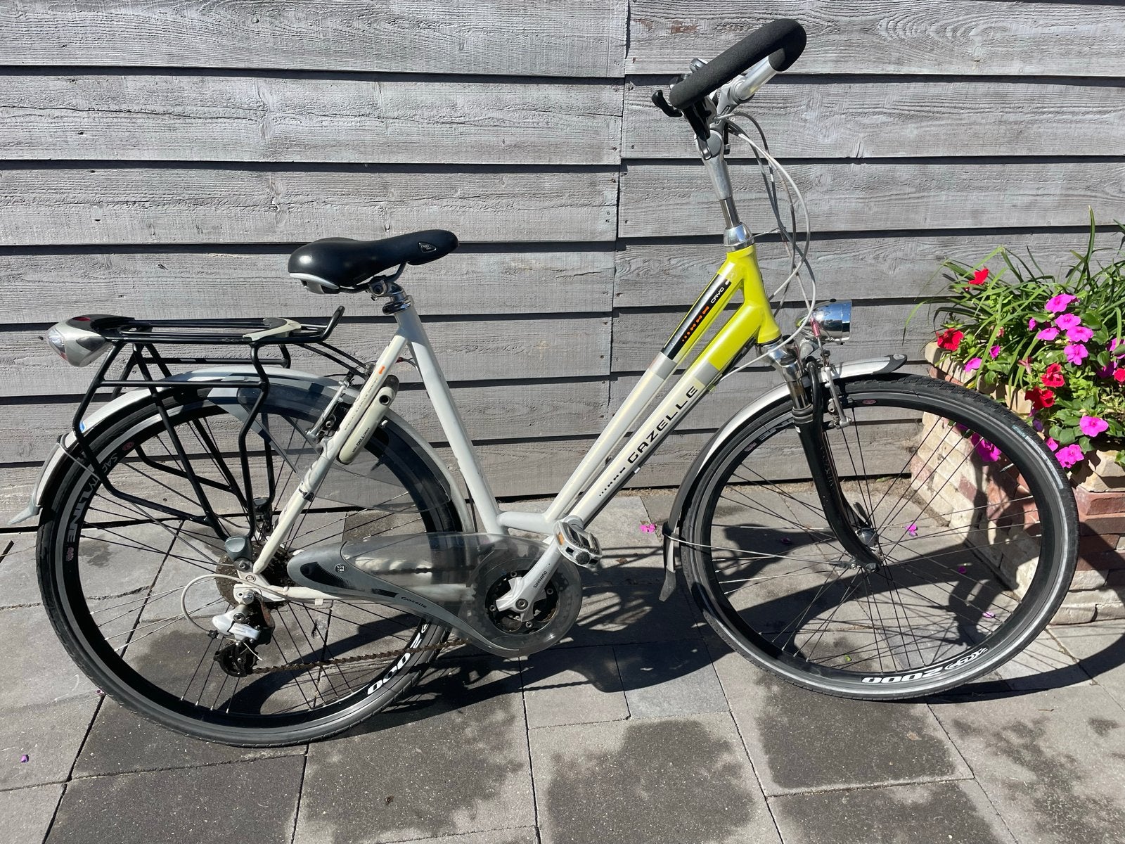 Sportieve Gazelle Cayo Damesfiets (Maat 57)-24 versnellingen, Fietsen en Brommers, Ophalen, Gebruikt, Velgrem, Versnellingen