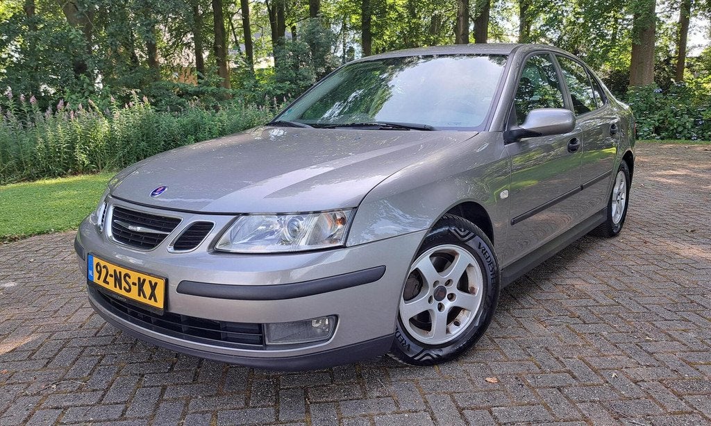Saab 9-3 Sport Sedan 1.8 Turbo Linear Business CLIMA PDC LMV, Auto's, Saab, 1998 cc, Gebruikt, Zwart, 4 cilinders