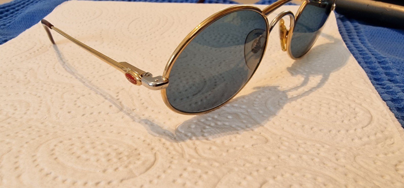 Vintage top Bugatti, Vakantie, Vakantie | Senioren