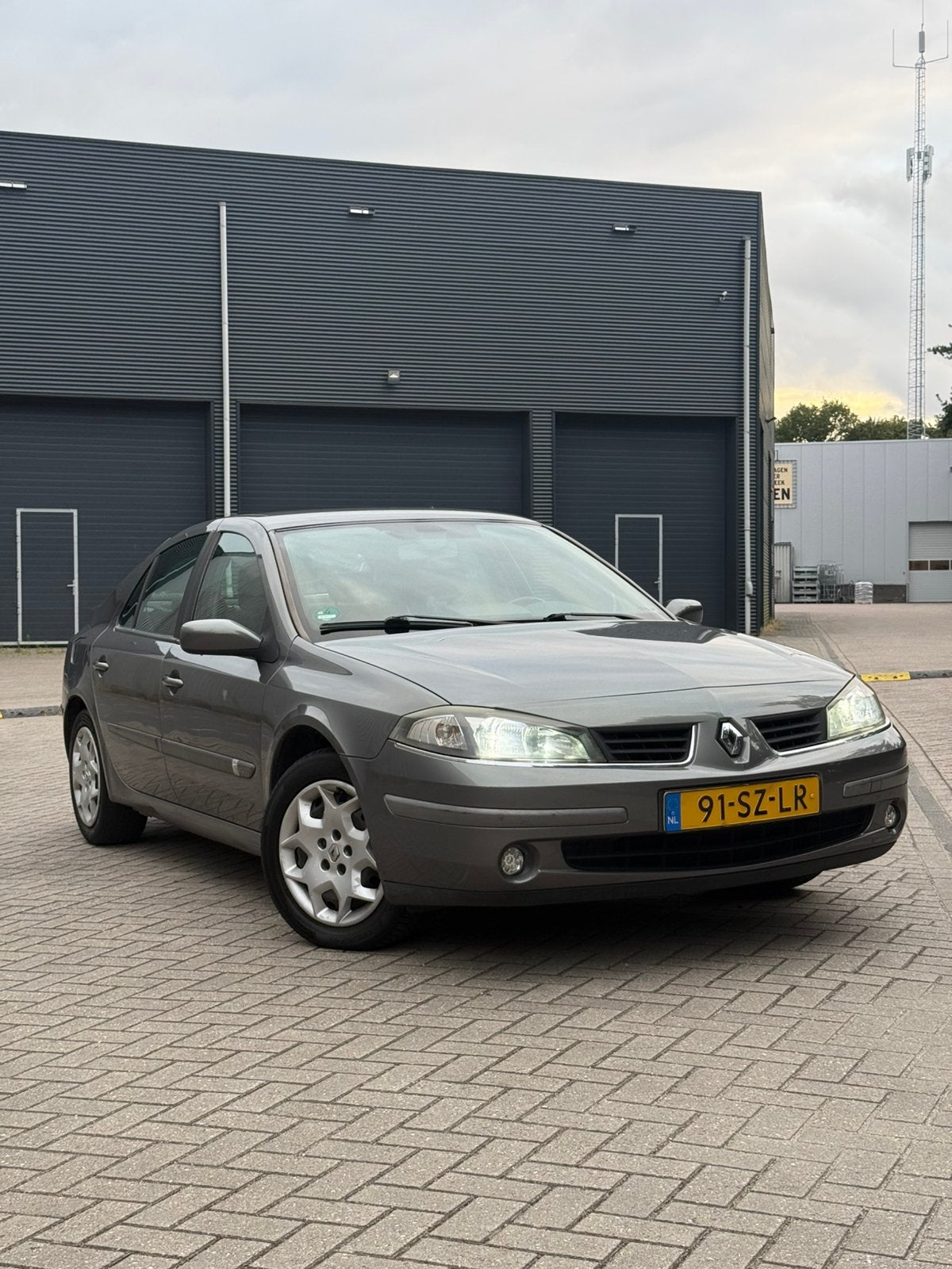 Renault Laguna 2.0 16V 135 HP Business 2006, Auto's, Renault, 135 pk, 4 cilinders, Origineel Nederlands, Particulier