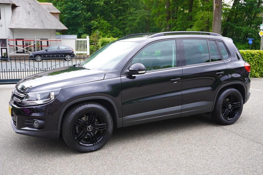 Volkswagen Tiguan 1.4 TSI Sport&Style Airco Pdc Trekhaak, Voorwielaandrijving, Euro 5, 15 km/l, Gebruikt