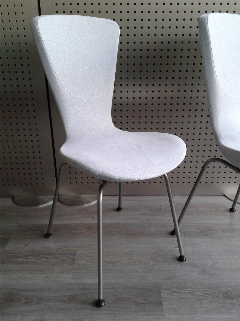 Set van 2x Variér (Stokke) Invite (Lichtgrijs), Prachtig!, Metaal, Twee, Ophalen of Verzenden, Zo goed als nieuw