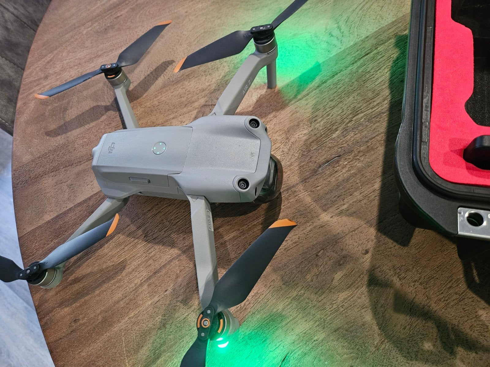 DJI Air 2S Fly More Combo met Smart Controller, Audio, Tv en Foto, Drones, Ophalen of Verzenden, Zo goed als nieuw