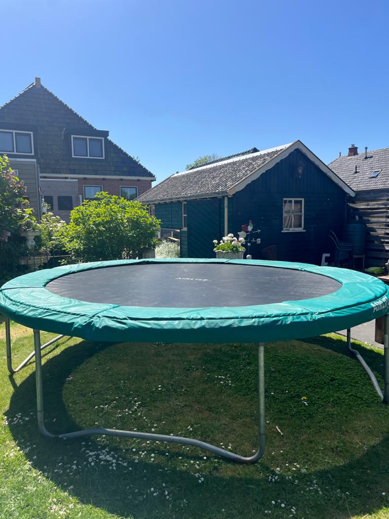 AirLife Trampoline met gebruikerssporen, 3.70 cm, Kinderen en Baby's, Speelgoed | Buiten | Trampolines, Ophalen, Gebruikt