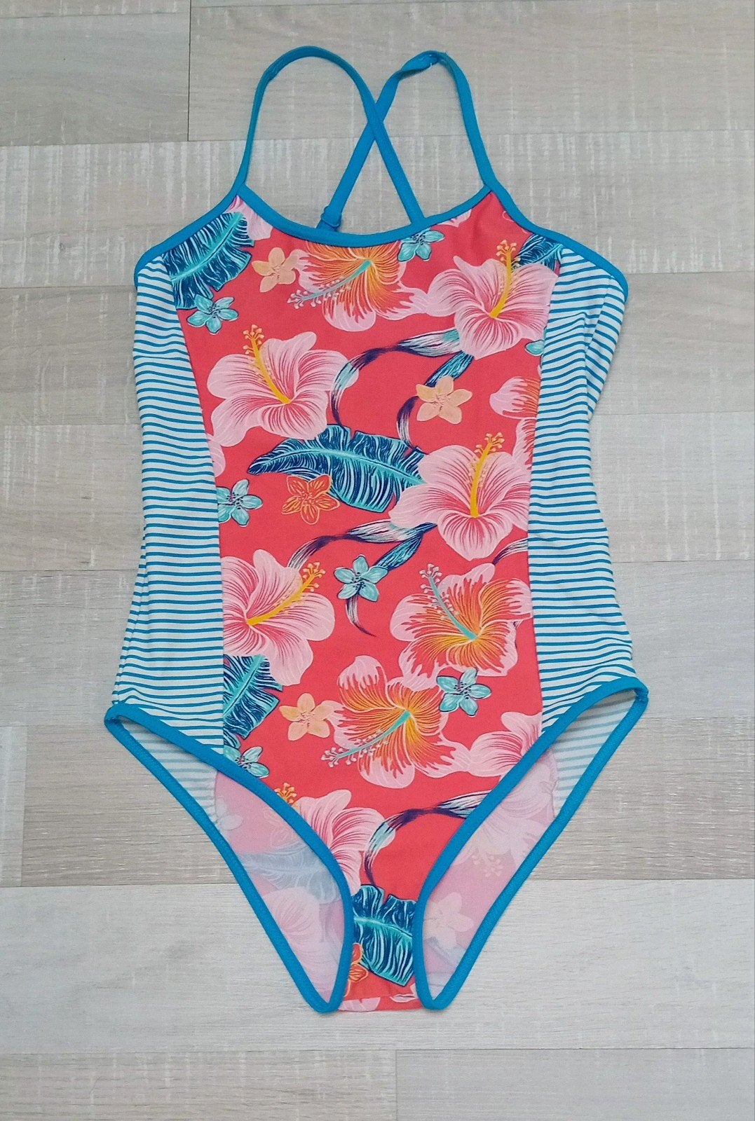 Leuk badpak Osaga maat 152, Kinderen en Baby's, Kinderkleding | Kinder-zwemkleding, Gebruikt, Meisje, Badpak, Osaga