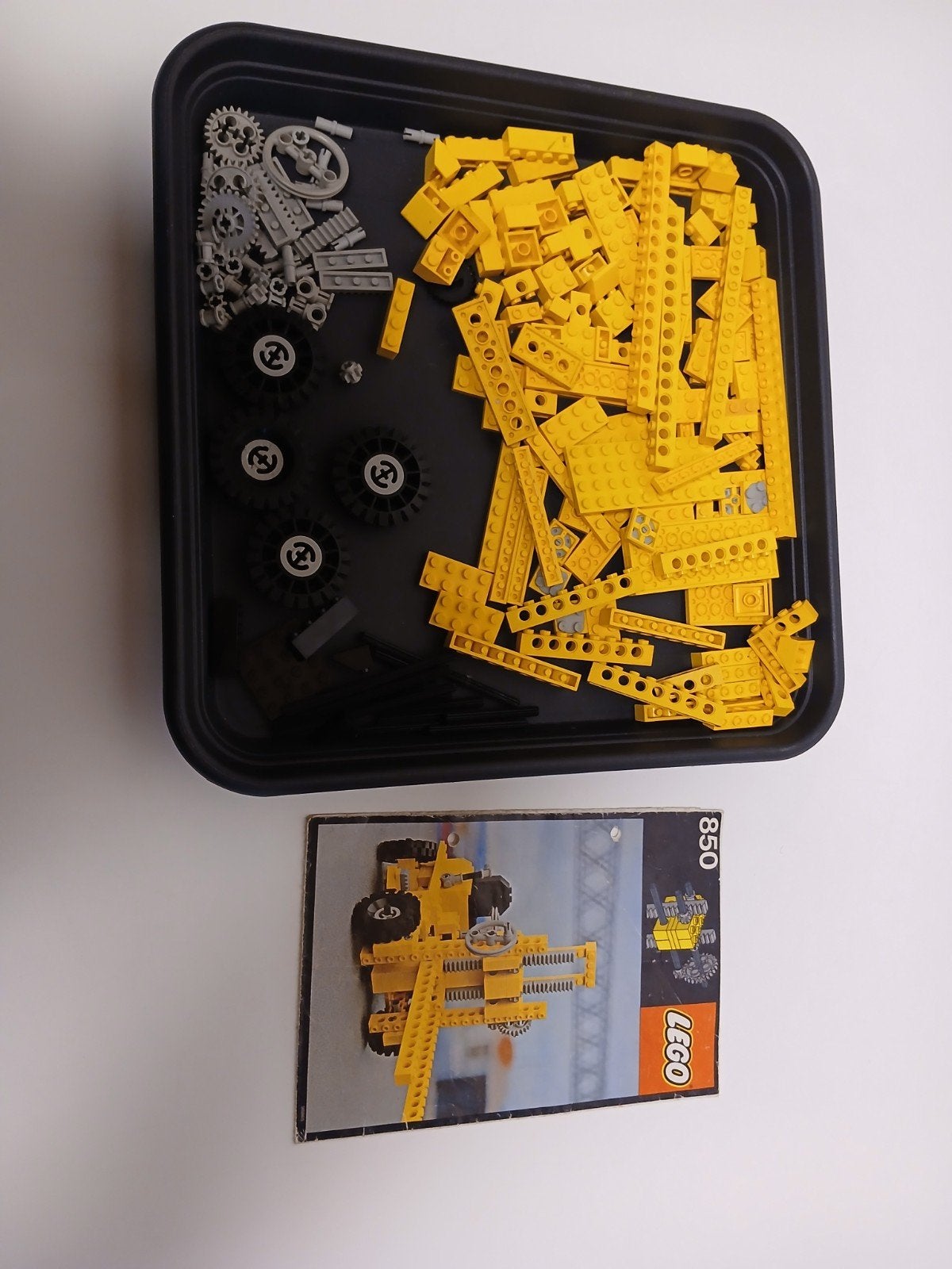 lego technic 850 heftruck, Spelcomputers en Games, Spelcomputers | Nintendo 2DS en 3DS, Ophalen of Verzenden, Zo goed als nieuw