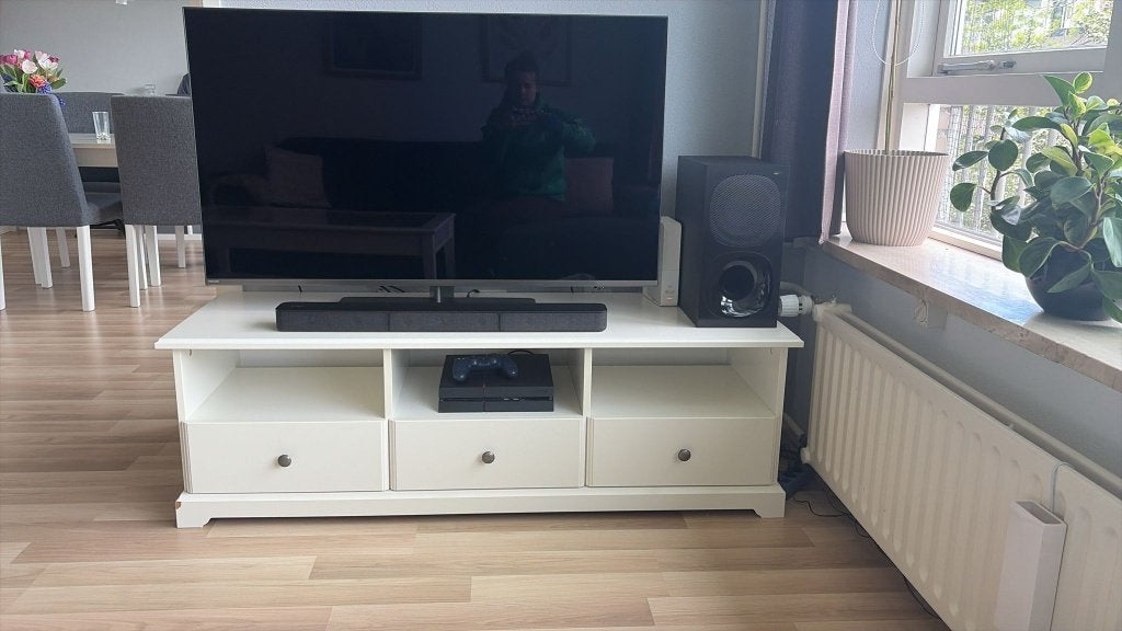 Televisiemeubel Liatorp, Ophalen, Gebruikt, 100 tot 150 cm, Minder dan 100 cm