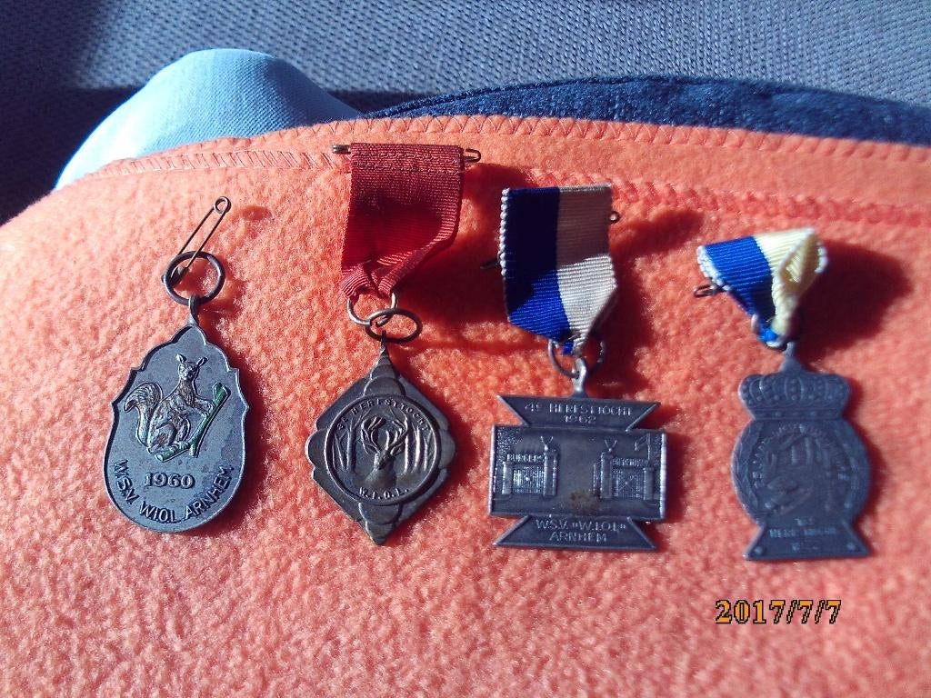 Arnhem 3 medaille WSV  W I O L 1960 Herfsttocht Burgers Die, Ophalen of Verzenden, Overige materialen, Nederland