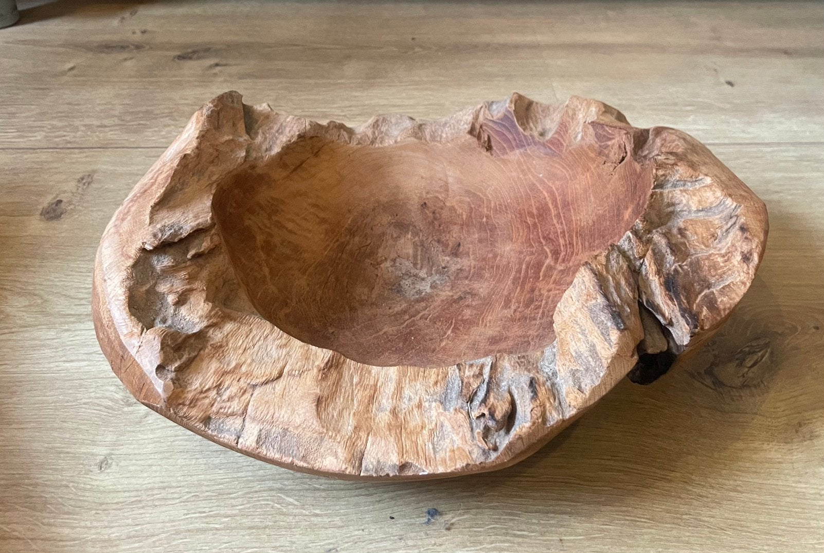 Prachtige schaal teak wortelhout teakhout fruitschaal, Huis en Inrichting, Ophalen of Verzenden, Zo goed als nieuw, Rond, Hout