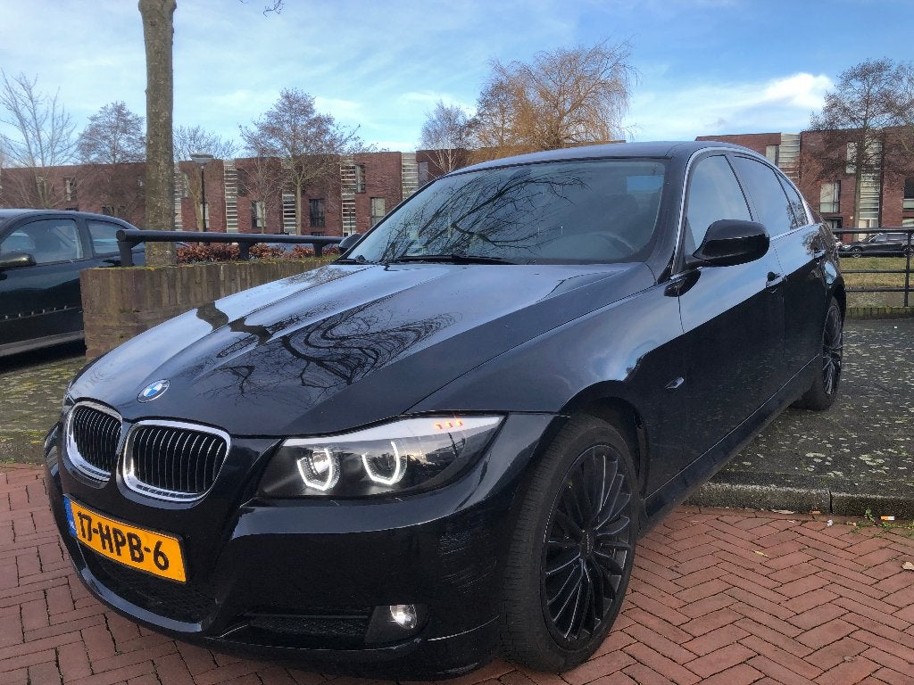 Gezocht bmw 1 serie 3 serie 5 serie enz., Auto's, Achterwielaandrijving, Zwart, 4 cilinders, Handgeschakeld