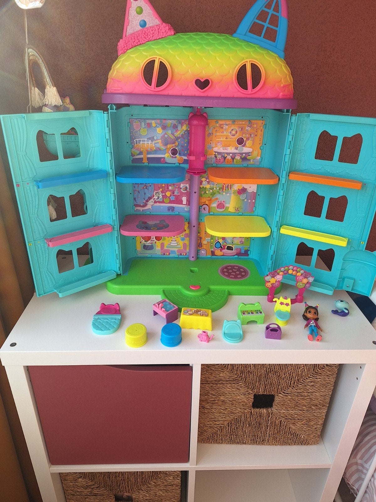 Gabby's Poppenhuis met accessoires, Kinderen en Baby's, Ophalen, Zo goed als nieuw, Poppenhuis