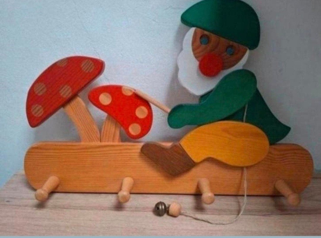 Massief houten kinderkapstok., Ophalen of Verzenden