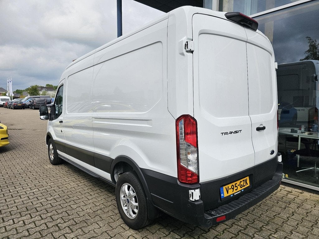 Ford Transit 350 2.0 TDCI L3H2 Limited | SCI | 170 pk automa, Stof, Euro 6, 4 cilinders, Wit