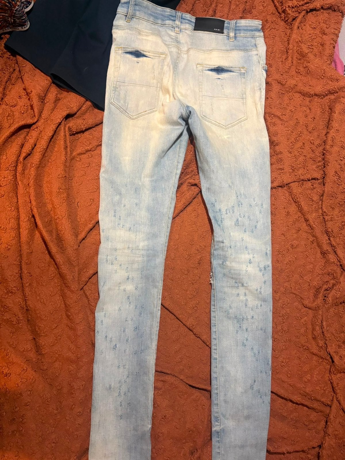 AMIRI Jeans - Lichtblauw met distressed details, Kleding | Heren, Spijkerbroeken en Jeans, Ophalen of Verzenden, Gedragen, Blauw