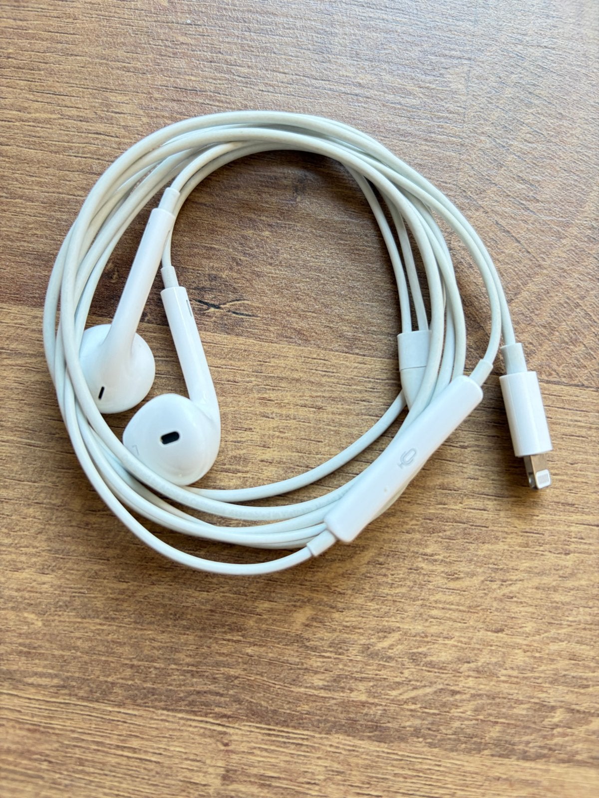 Apple EarPods met Lightning-connector, In-ear, Ophalen of Verzenden, Zo goed als nieuw, Wit