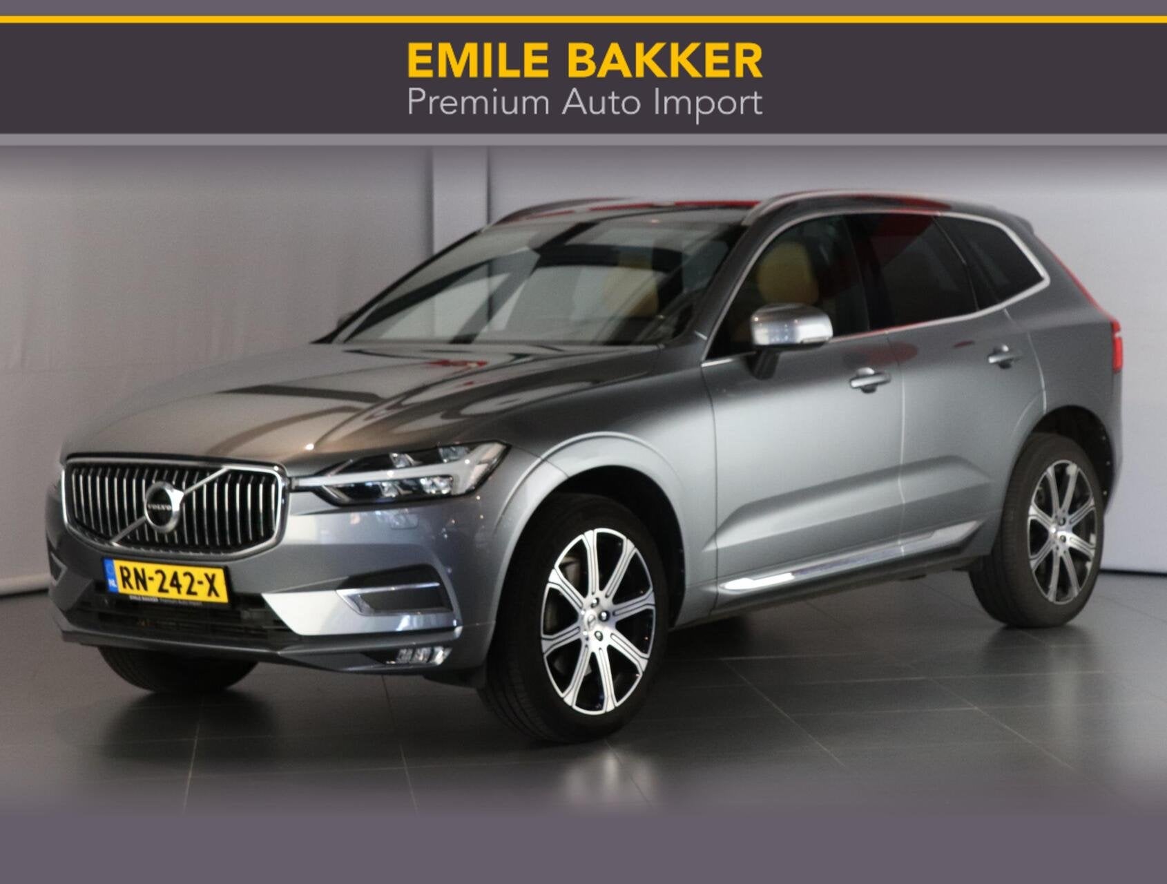 Volvo XC60 2.0 T5 AWD Inscription, Auto's, Automaat, Gebruikt, Euro 6, 1969 cc