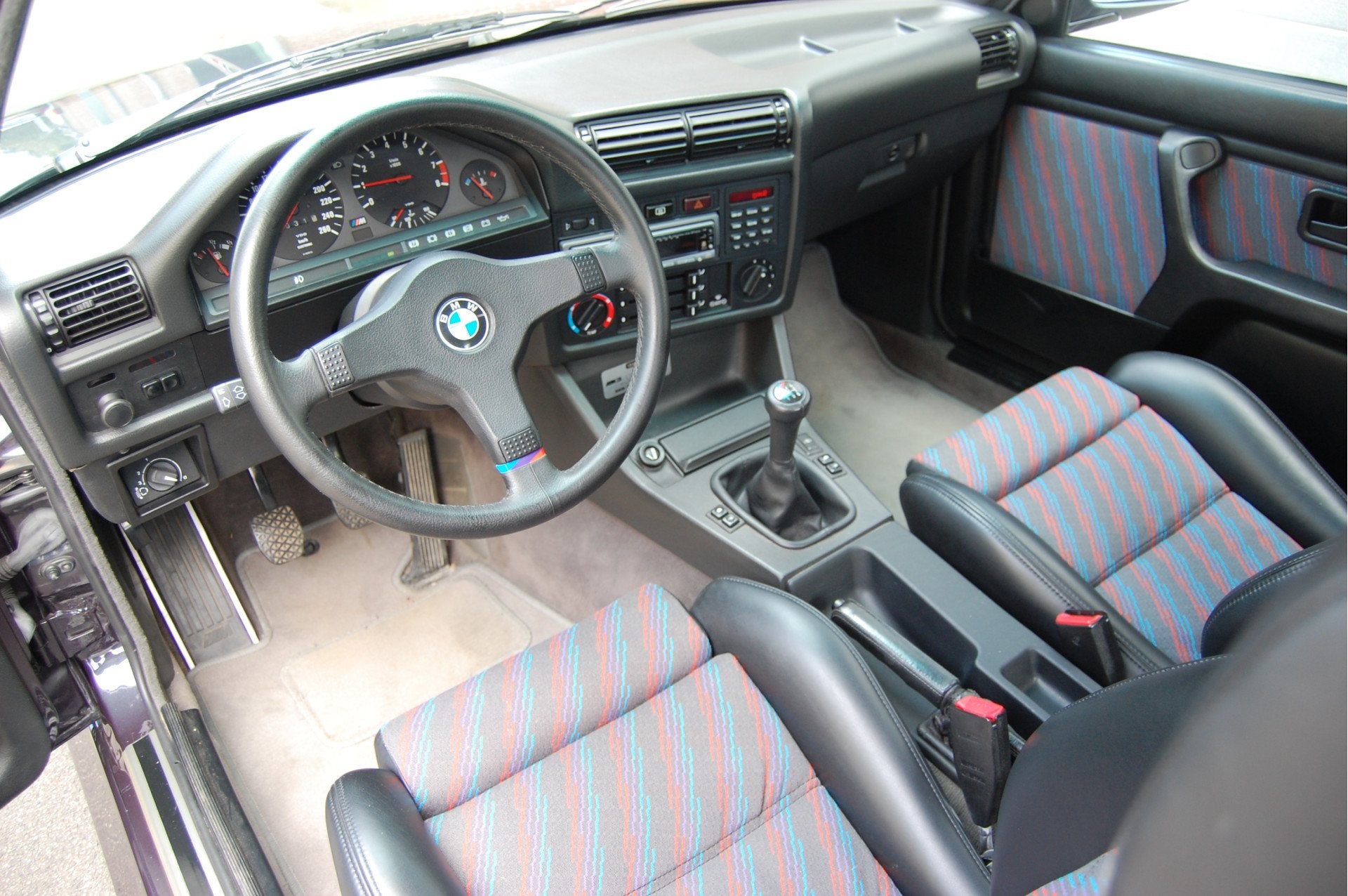 BMW e30 M3 2.3 / Johnny Cecotto #169/505 / Macaoblau, foto 8
