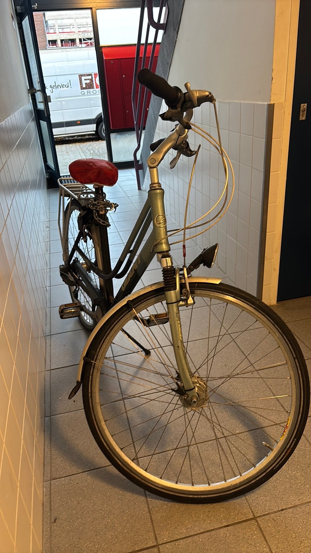 Giant fiets, Ophalen