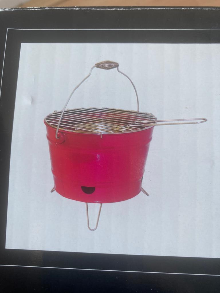 Nieuwe Royal Patio houtskool BBQ, Ophalen of Verzenden, Nieuw