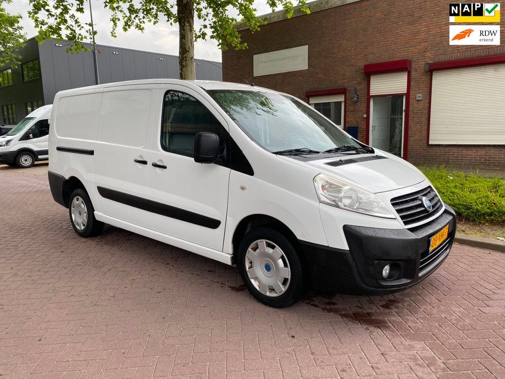 Fiat Scudo 12 2.0 MultiJet L2H1 / 137.751 KM NAP / Airco / 6, Auto's, Stof, Gebruikt, Zwart, 4 cilinders