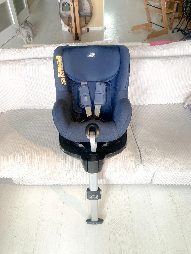 Britax Römer Dualfix M i-Size Draaibare Autostoel met Isofix, Kinderen en Baby's, Autostoeltjes, Ophalen, Romer, 0 t/m 18 kg, Verstelbare rugleuning