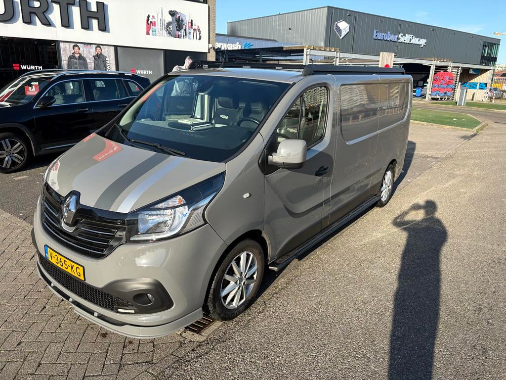 Renault Trafic formula edition 1.6 DCI 92KW 2018, Auto's, Bestelauto's, Voorwielaandrijving, 125 pk, 4 cilinders, Renault