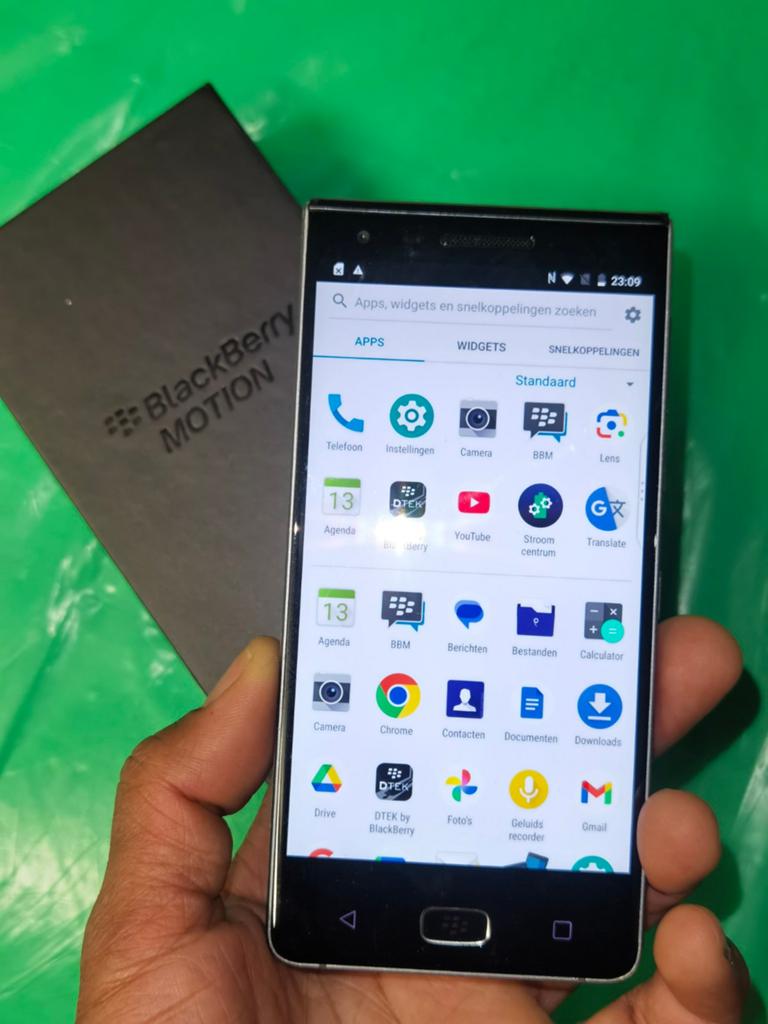 Goedwerkende blackberry motion met android system 4G / 32GB, Ophalen of Verzenden, Zo goed als nieuw