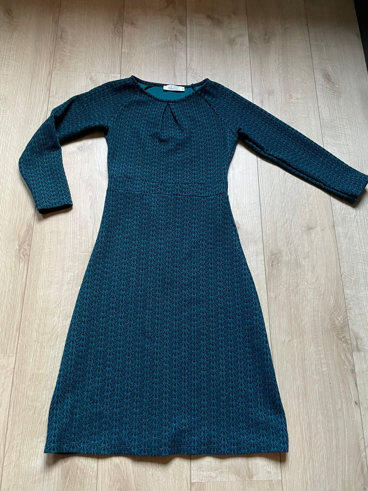 Heerlijk warm winter jurkje le Pep maat xs, Kleding | Dames, Ophalen of Verzenden, Zo goed als nieuw, Maat 34 (XS) of kleiner