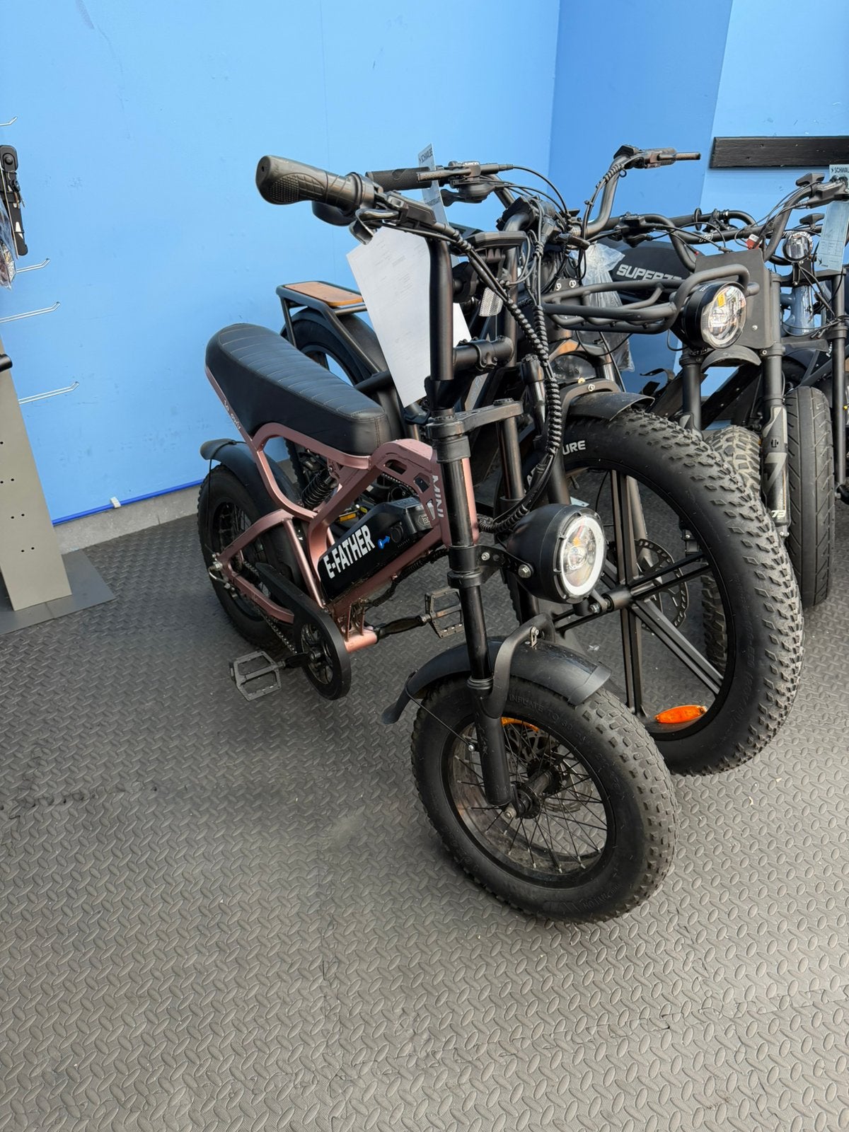 Fatbike Qmwheels V20 mini rosegold spaken los lader factuur, Gebruikt, Leiden, Overige typen, Leiden