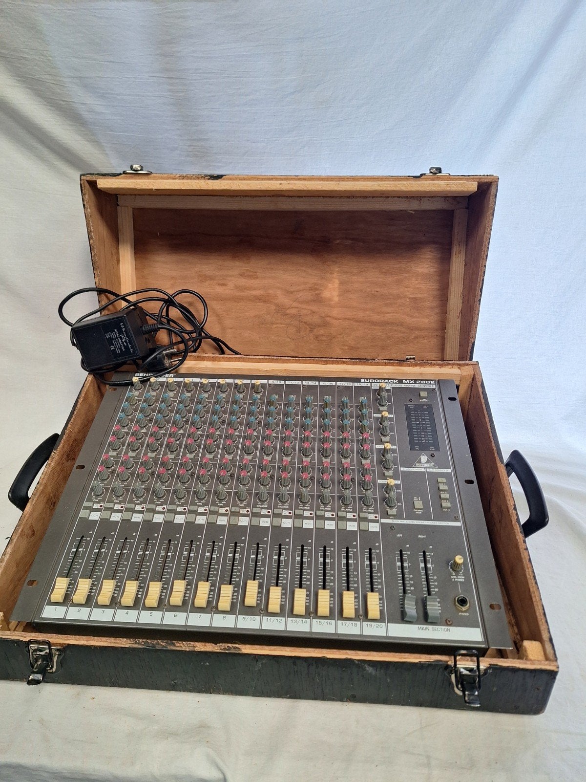 Behringer MX 2802 mengpaneel zendamateur, Ophalen of Verzenden, Gebruikt