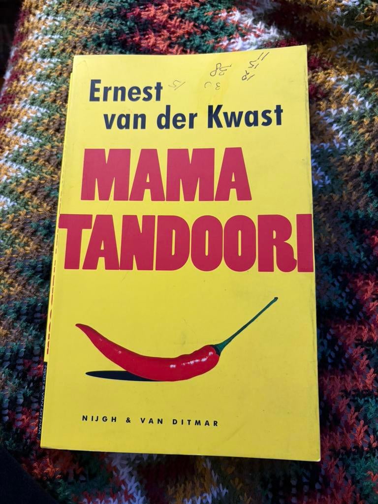 Mama Tandoori / Ernest van der Kwast, Boeken, Ophalen of Verzenden, Zo goed als nieuw