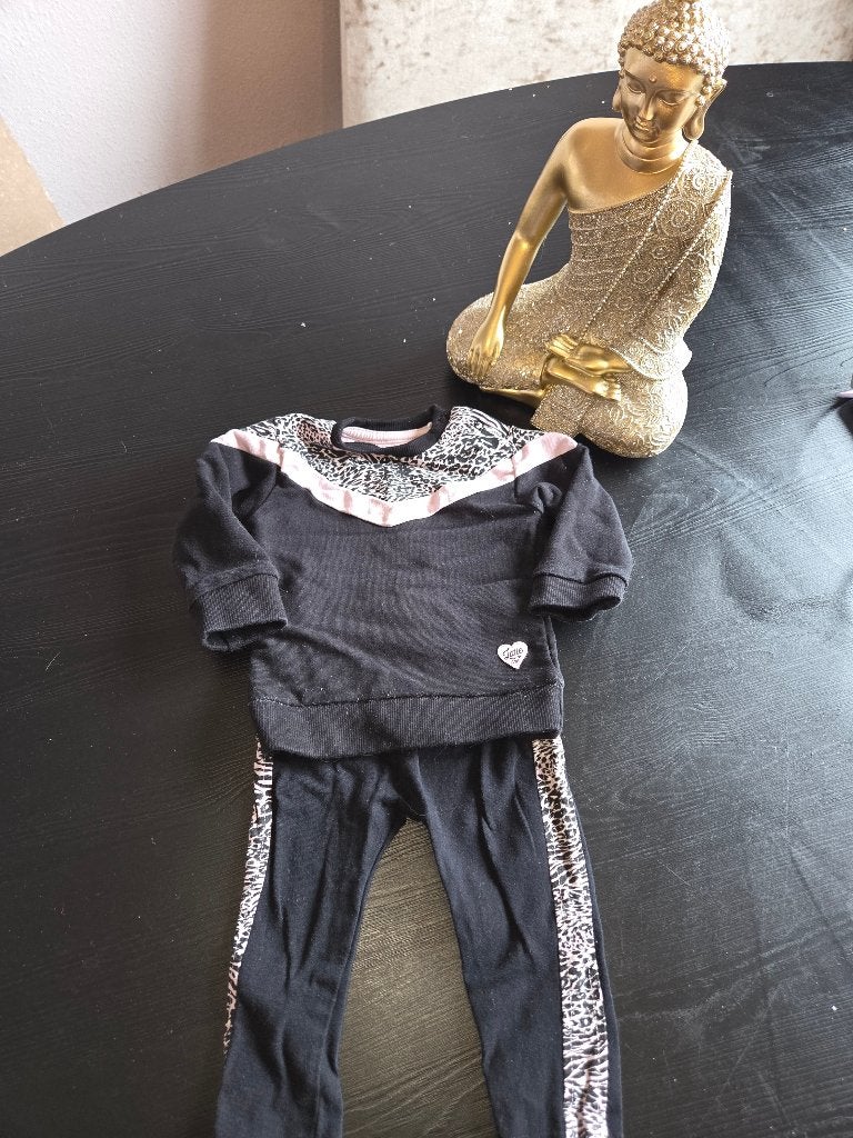 Maat 68, Kinderen en Baby's, Babykleding | Maat 68, Meisje, Ophalen of Verzenden, Zo goed als nieuw, Setje