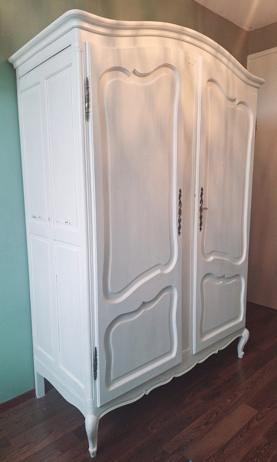 Queen Anne kast (wit, 195 bij 135), Ophalen, Met deur(en), 100 tot 150 cm, 150 tot 200 cm
