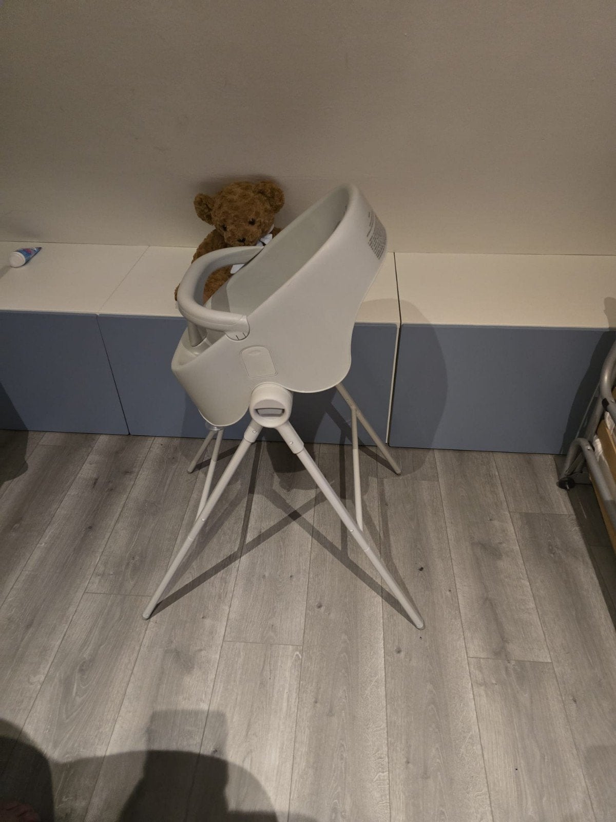Chicco Bubble Nest Douchestoel - Verstelbaar Badzitje, Ophalen, Zo goed als nieuw, Badzitje of Badring, Standaard