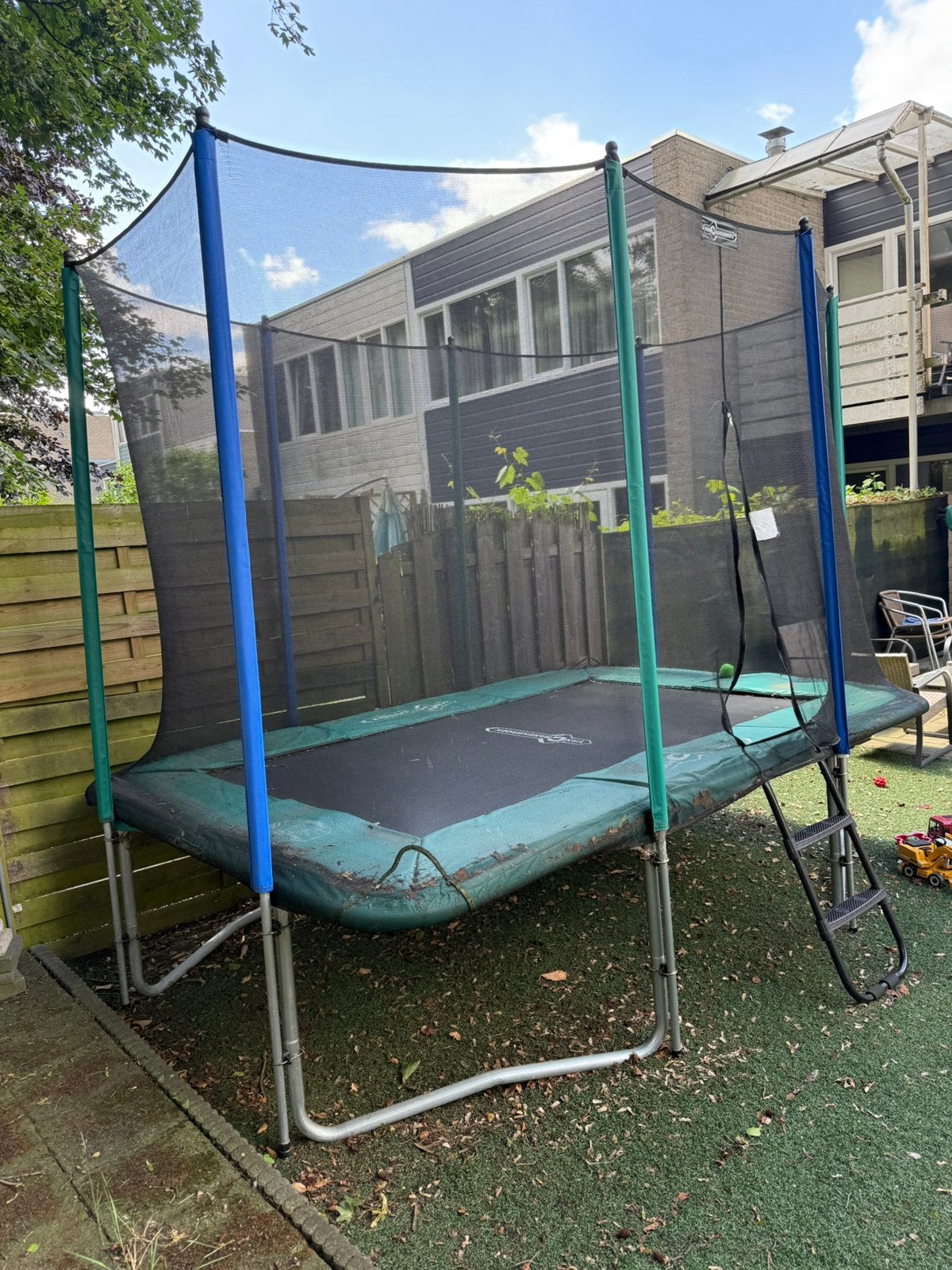Trampoline met net, Kinderen en Baby's, Speelgoed | Buiten | Trampolines, Ophalen, Gebruikt