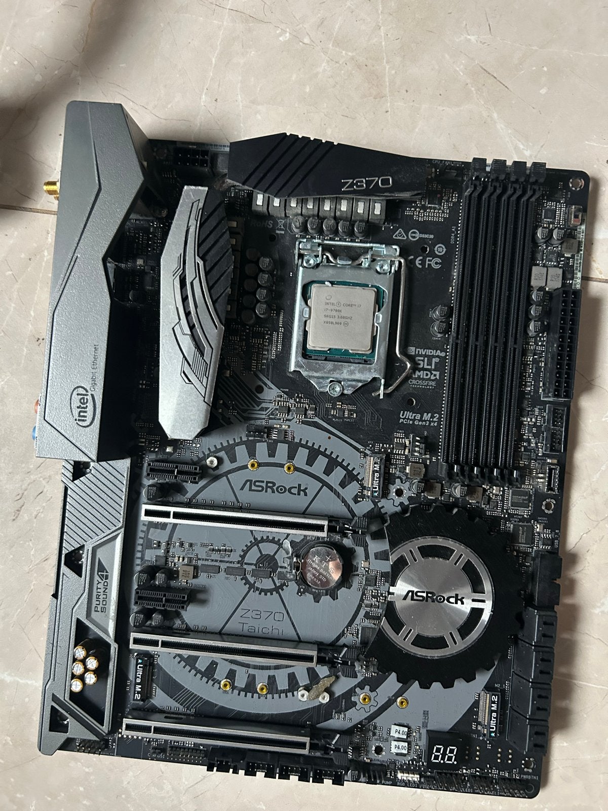 ASRock Z370 Taichi Moederbord + i7 9700K Combo upgrade set, Computers en Software, Moederborden, Ophalen of Verzenden, Zo goed als nieuw