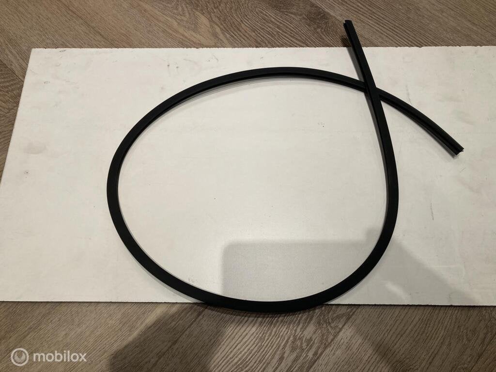 Achterraam rubber origineel BMW e30 3-serie Touring, Nieuw, Ophalen of Verzenden, BMW, BMW