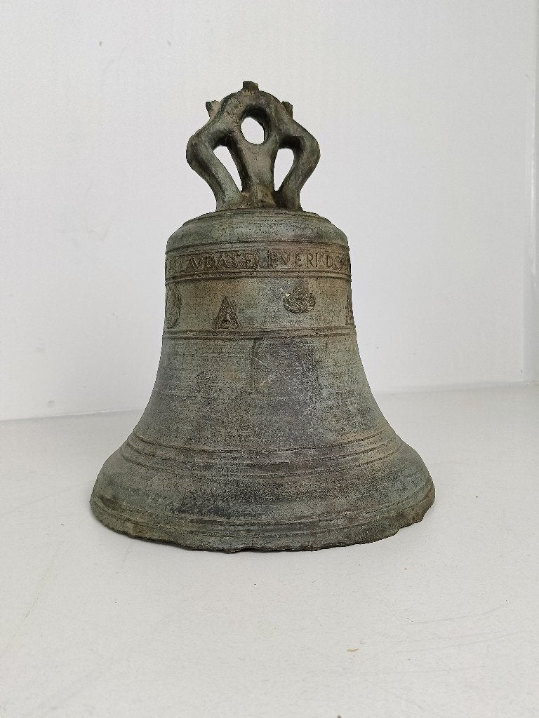 Geweldige Antieke bronze Kerkbel Anno 1679, Ophalen of Verzenden