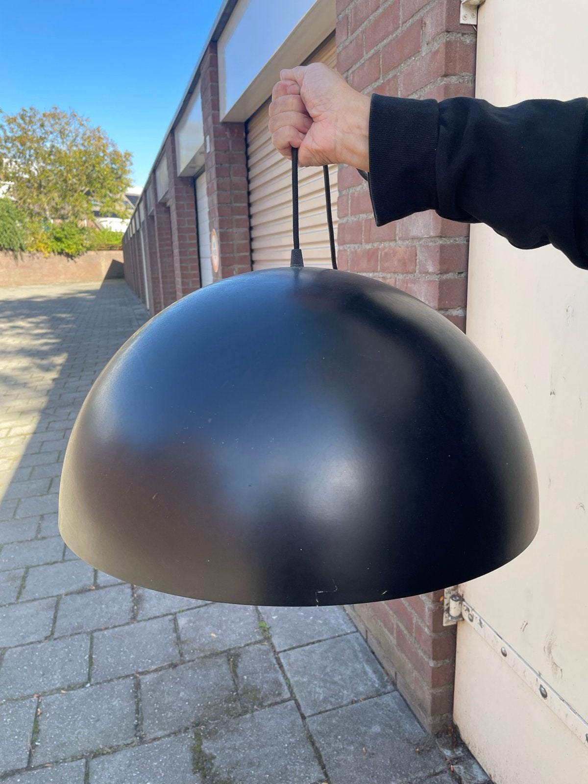 Zwarte hanglamp met gouden binnenkant - Ø50cm, Huis en Inrichting, Ophalen, Gebruikt, Metaal, E27 (groot)
