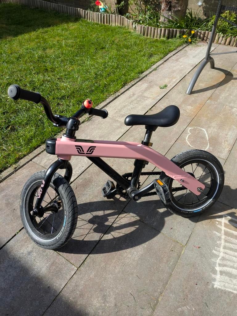 Vici 3-in-1 fiets: loopfiets en gewone fiets in een, Fietsen en Brommers, Fietsen | Kinderfietsjes, Terugtraprem, Gebruikt, Vici