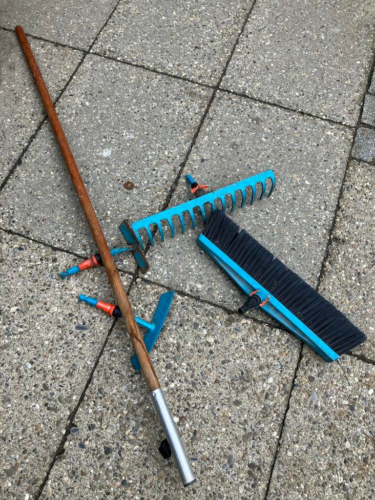 Gardena Combisystem Tuin Gereedschap Set (Hark, Bezem, Schof, Ophalen, Gebruikt, Hark